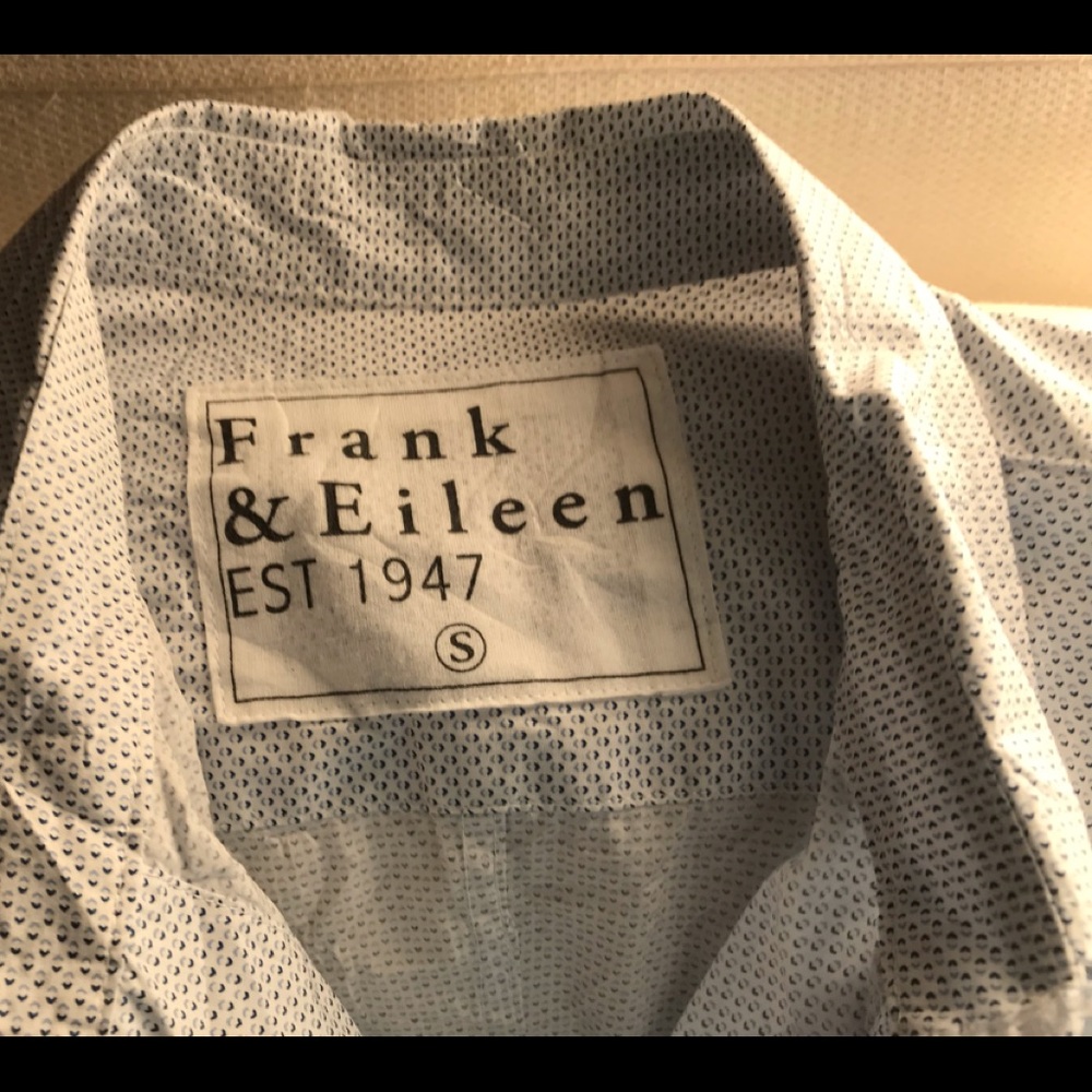Frank and Eileen shirt. New without tags. Size Small.